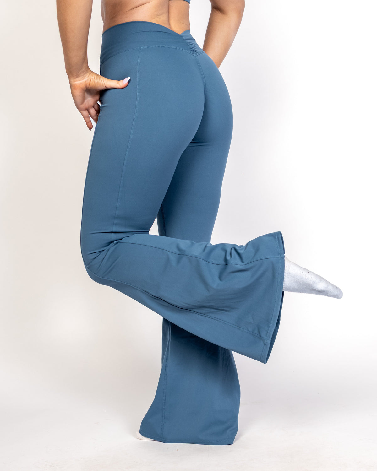 V-FORM Flare Leggings - VXS GYM WEAR