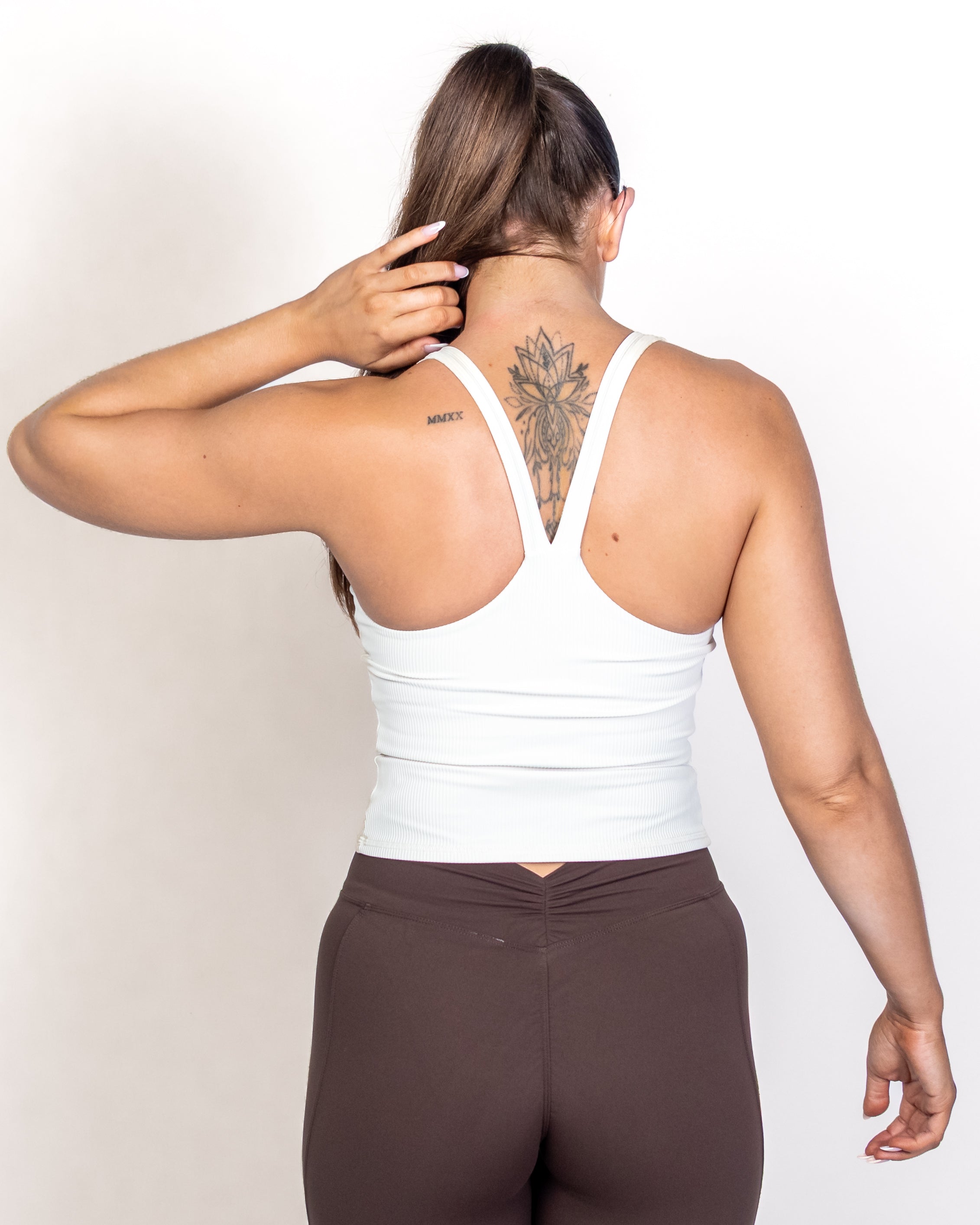 CONTOUR Ribbed Support Tank